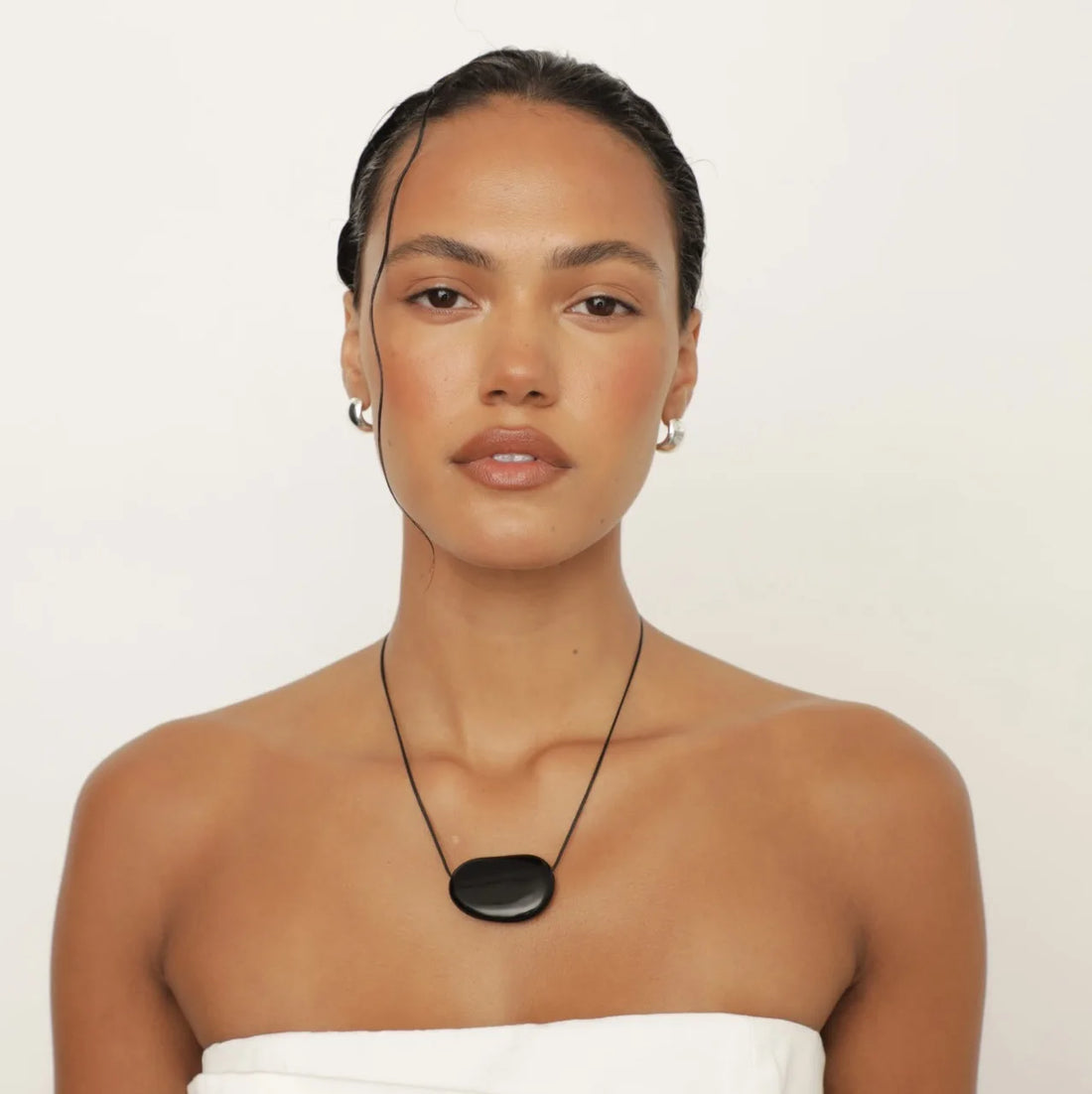 Black Pendant Necklace