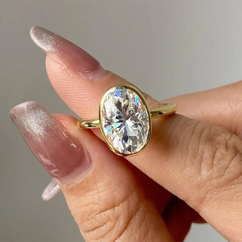 Oval Cocktail Ring