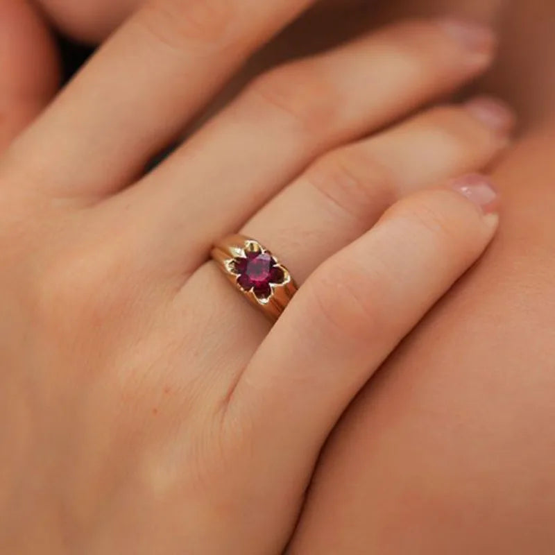 Red Flower Ring