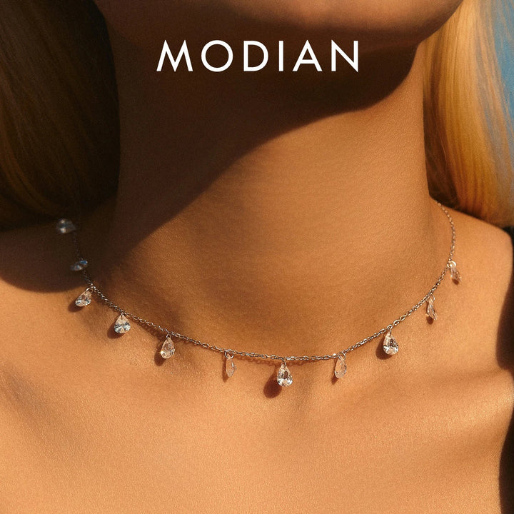Zircon Clavicle Necklace