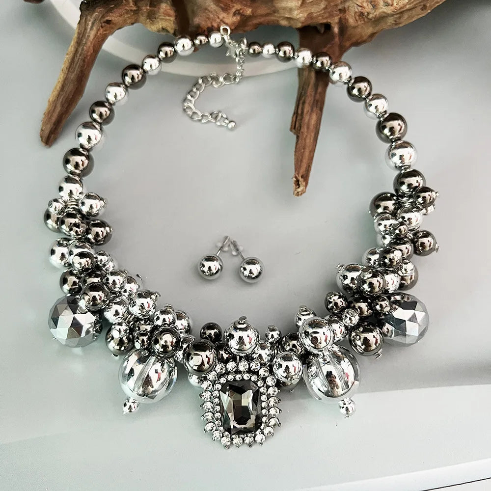 Pearl Beaded Choker