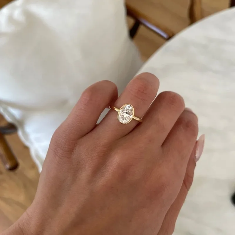 Oval Cocktail Ring