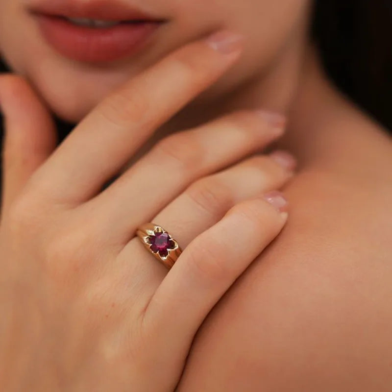 Red Flower Ring