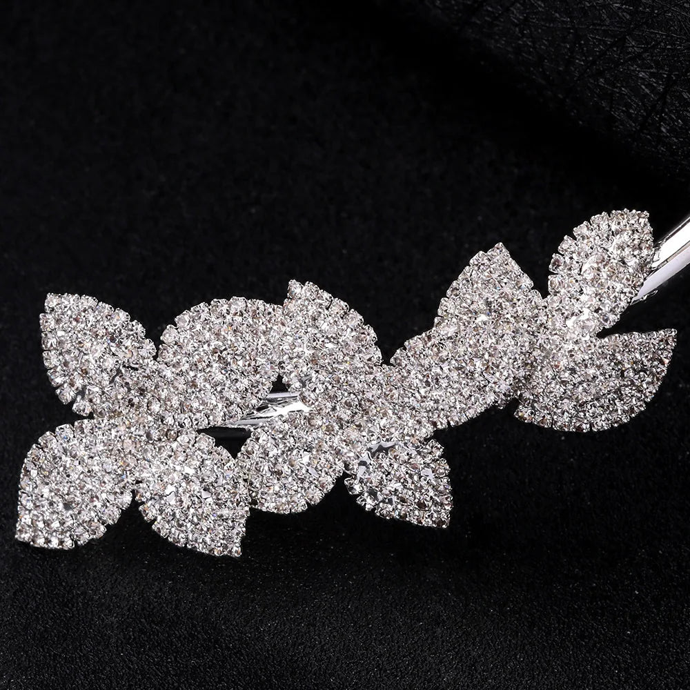 Floral Rhinestone Choker