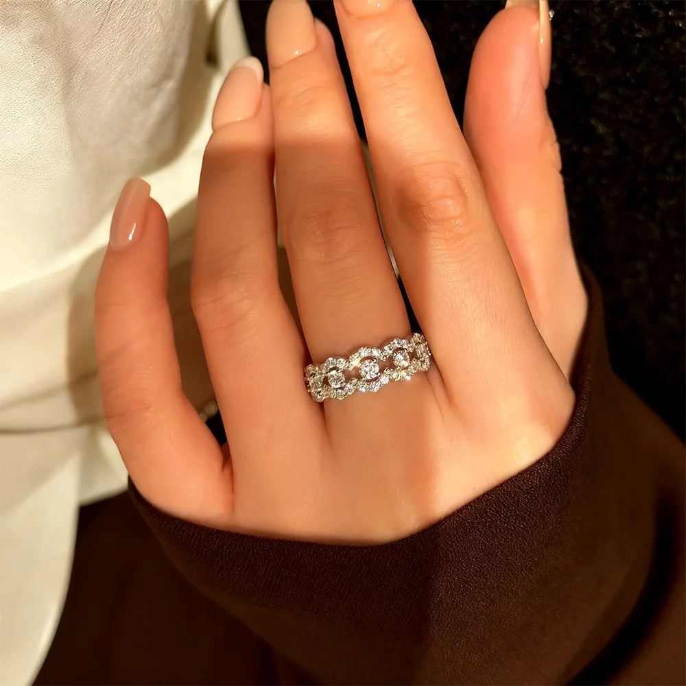 Lace Moissanite Ring