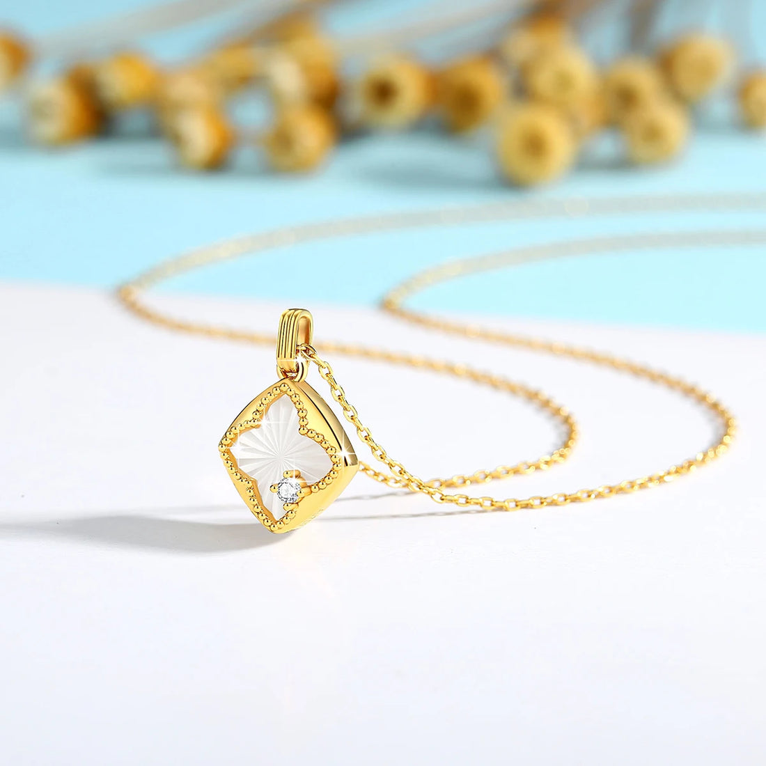 Clover Pendant Necklace