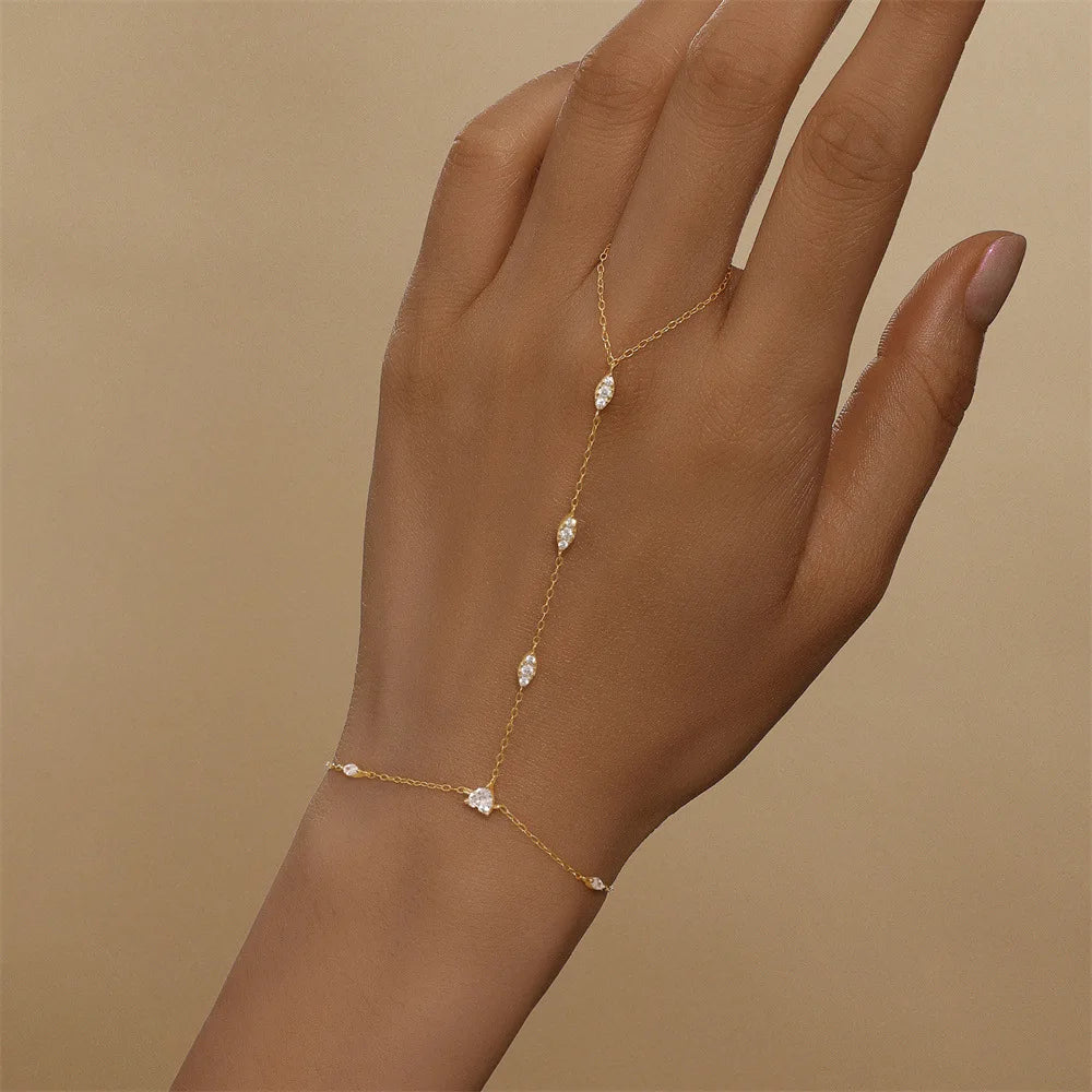 Clover Hand Chain Bracelet