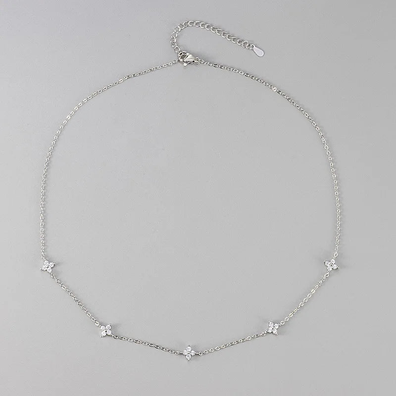 Clover Zircon Necklace