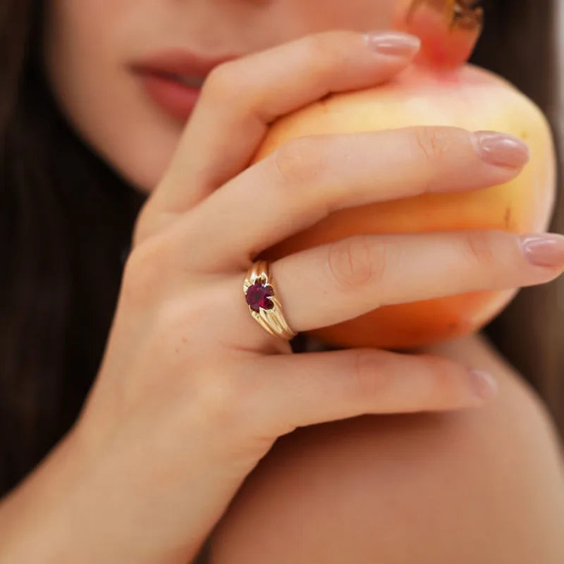 Red Flower Ring