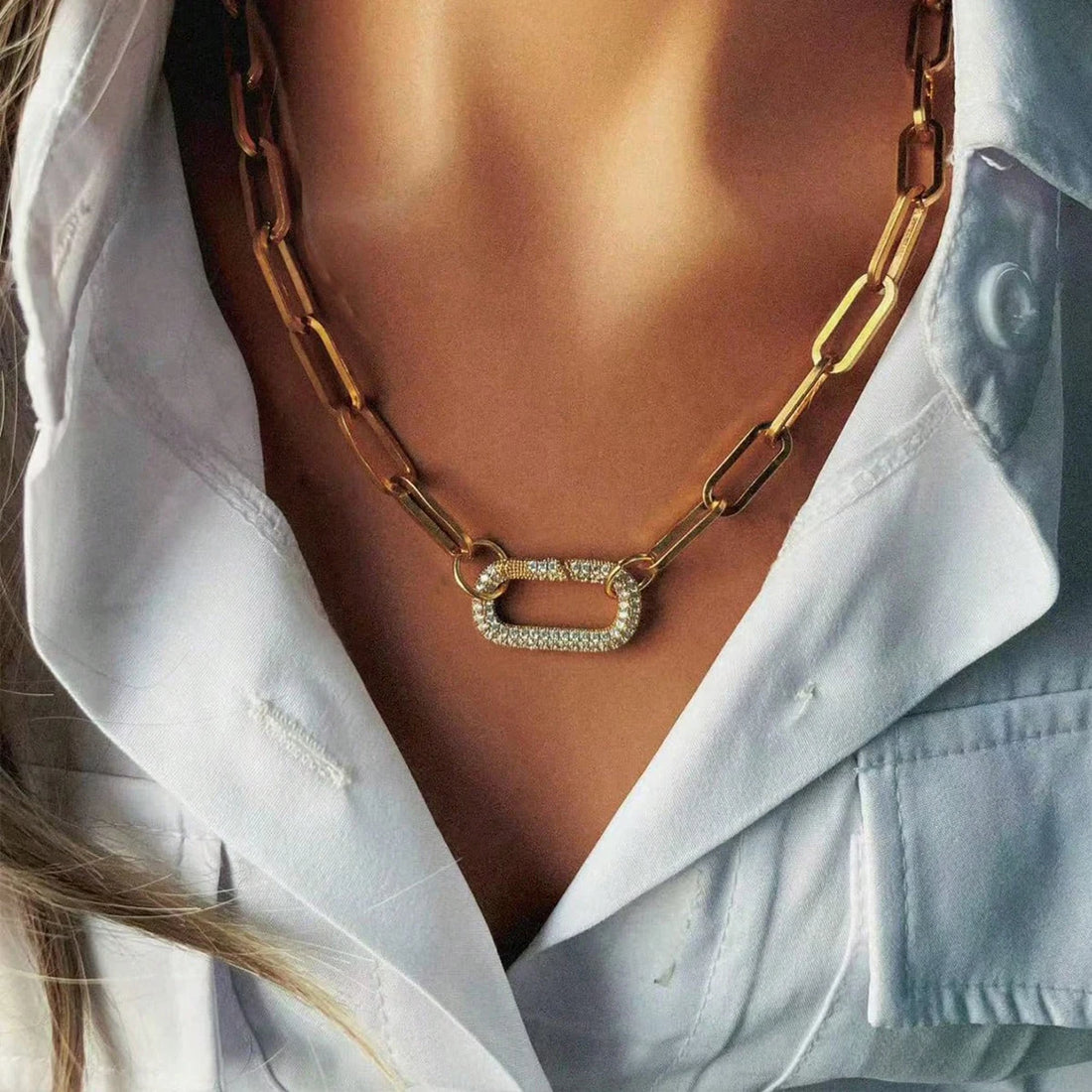 Oval Buckle Necklace
